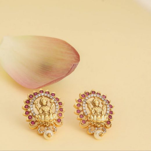 Antique Kempu Stud Earrings